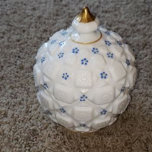 Vintage Westmoreland Pineapple dish